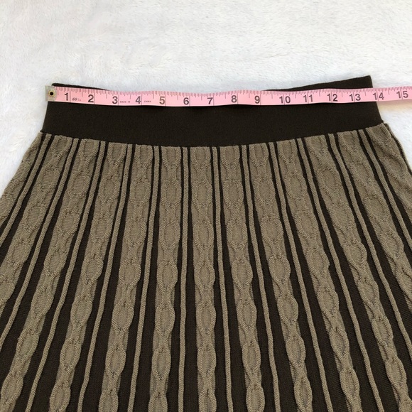 Mossimo, Midi Wool Skirt, Size Small - Picture 15 of 16